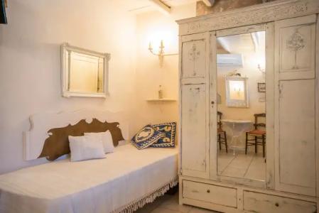 Anthippi Guest House - 1