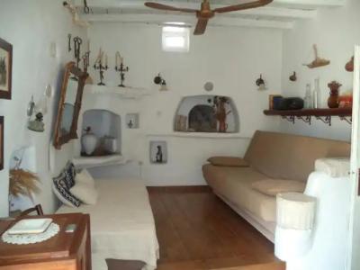 Anthippi Guest House - 127