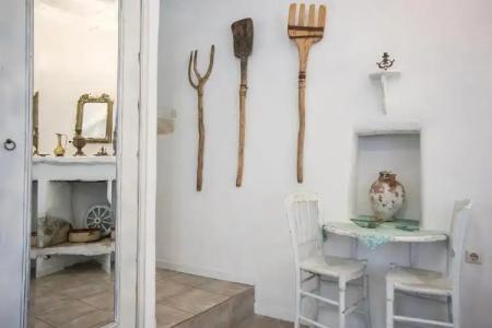 Anthippi Guest House - 203