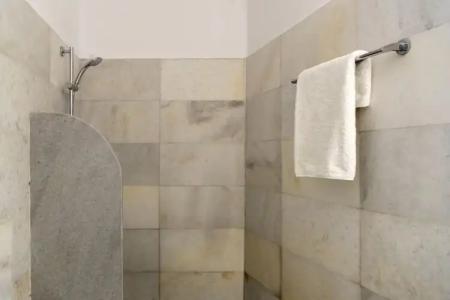 Galinos for Adults Only - 135