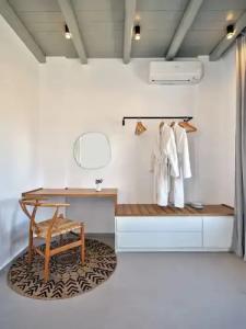 Parian Village Beach - Adults Only - 65