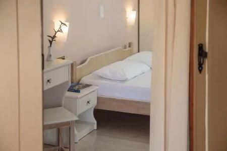 Proteas & Suites - 275