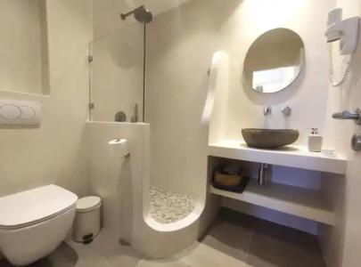 Proteas & Suites - 200