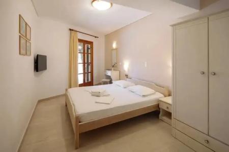 Proteas & Suites - 297