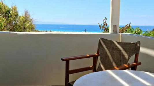 Proteas & Suites - 350