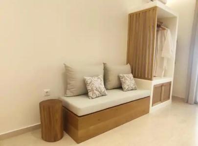 Proteas & Suites - 199