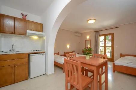 Proteas & Suites - 123