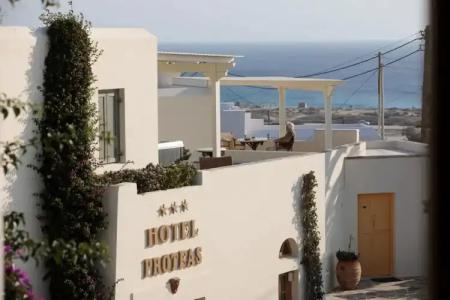 Proteas & Suites - 131