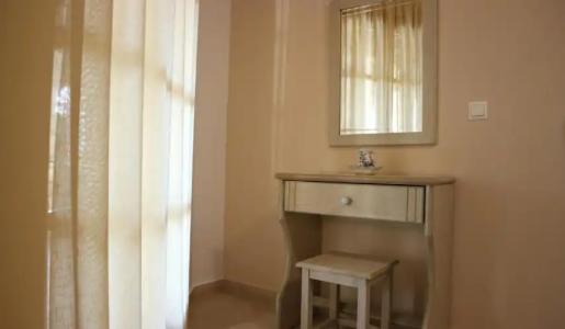 Proteas & Suites - 290