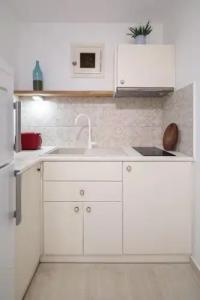 Proteas & Suites - 267