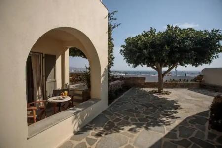 Proteas & Suites - 263