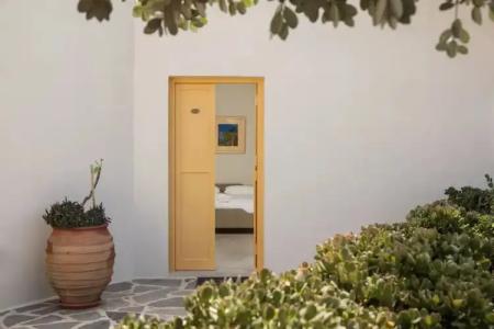 Proteas & Suites - 156