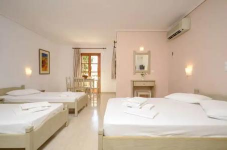 Proteas & Suites - 164