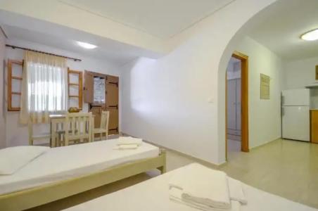 Proteas & Suites - 281