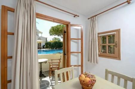 Proteas & Suites - 109