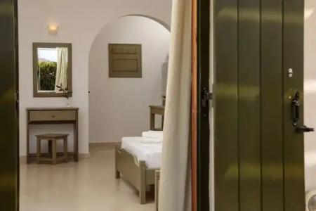 Proteas & Suites - 155