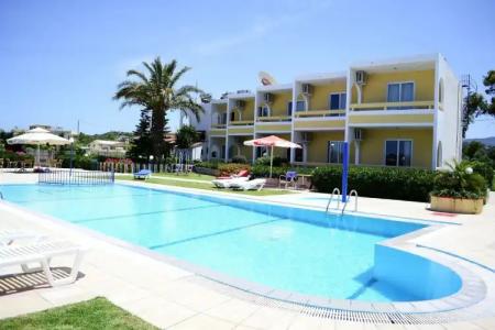 Sea View Studios - 10