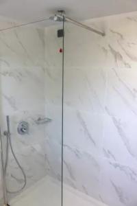 Sea View Studios - 3