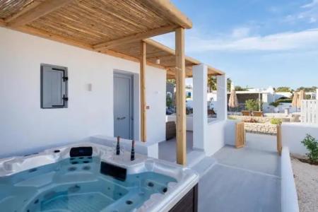 Drios Luxury Studios - 24