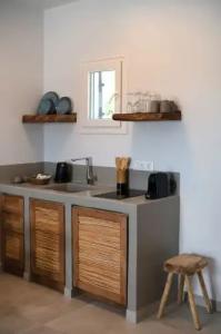 Drios Luxury Studios - 95