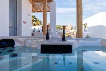 Drios Luxury Studios - 10