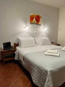 Iolkos Apartments - 164