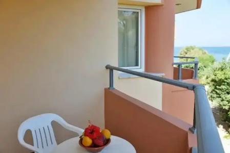 Iolkos Apartments - 170