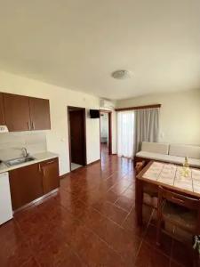 Iolkos Apartments - 140