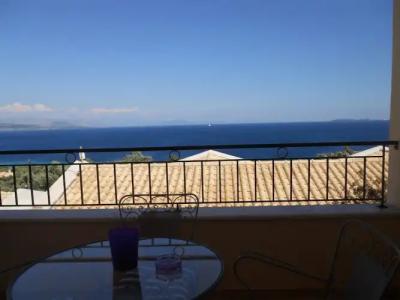 Barbati Beach Apartments - 39