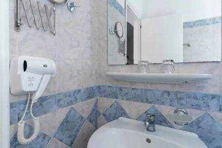 Paros Inn Seafront - 61