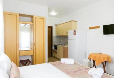 Alexandros Apartments - 112