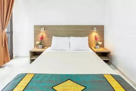 Xenios Dolphin Beach - 37