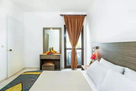 Xenios Dolphin Beach - 43