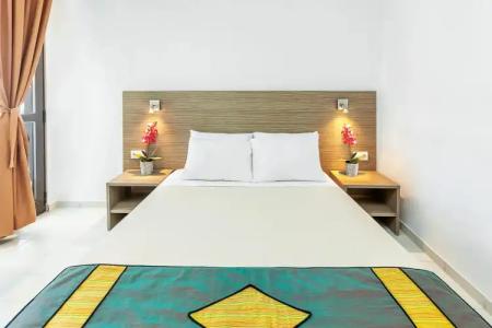 Xenios Dolphin Beach - 11