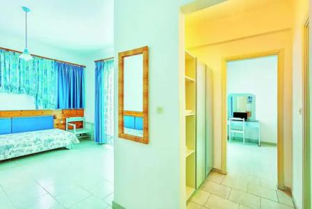 Xenios Faros Apartments - 1