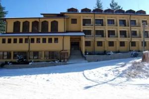 Balkan Hotel, Chiflik