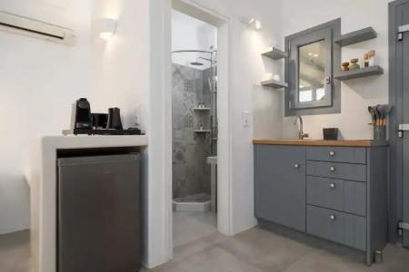 Anemones Studios - 90