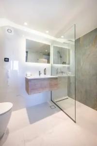 Athina Palace Resort & Spa - 52