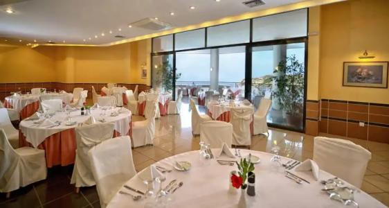 Athina Palace Resort & Spa - 24