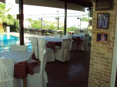 Ela Mesa Luxury Apartments - 32