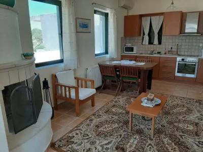 Ela Mesa Luxury Apartments - 4