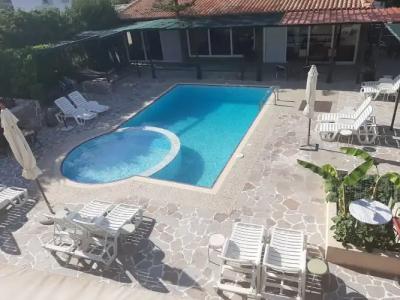 Ela Mesa Luxury Apartments - 60