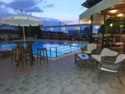 Ela Mesa Luxury Apartments - 28