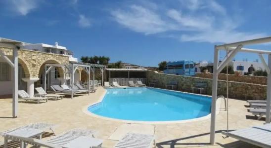 Paradise Resort - 13