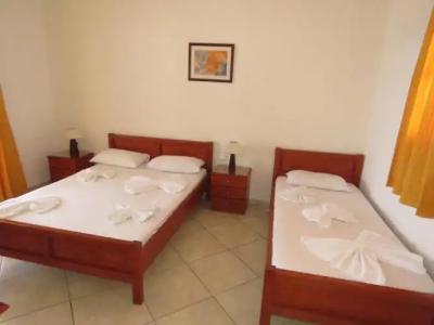 Paradise Resort - 27