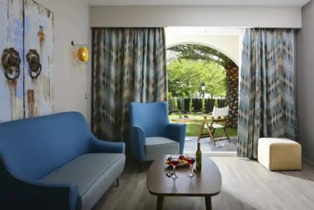 Alexandra Beach Spa Resort - 65