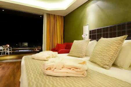 Royal Paradise Beach Resort & Spa - 72