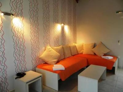 Eleana Boutique & Blue Infinity - 1