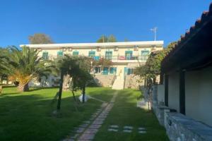Angeliki Beach Hotel, Skiathos Town