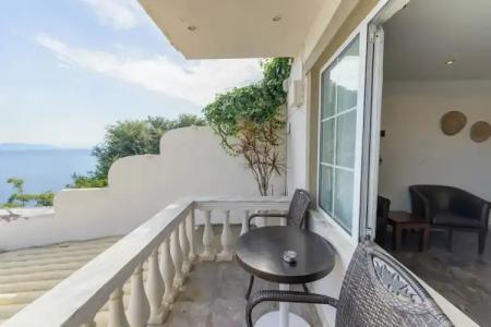 Pontikonisi & Suites - 47